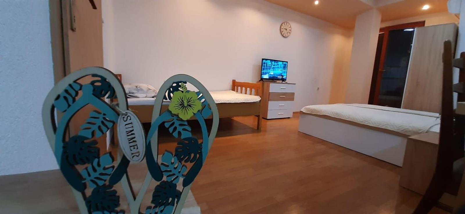 Apartment Riki 3 Near Bus Station Ochrid Pokoj fotografie