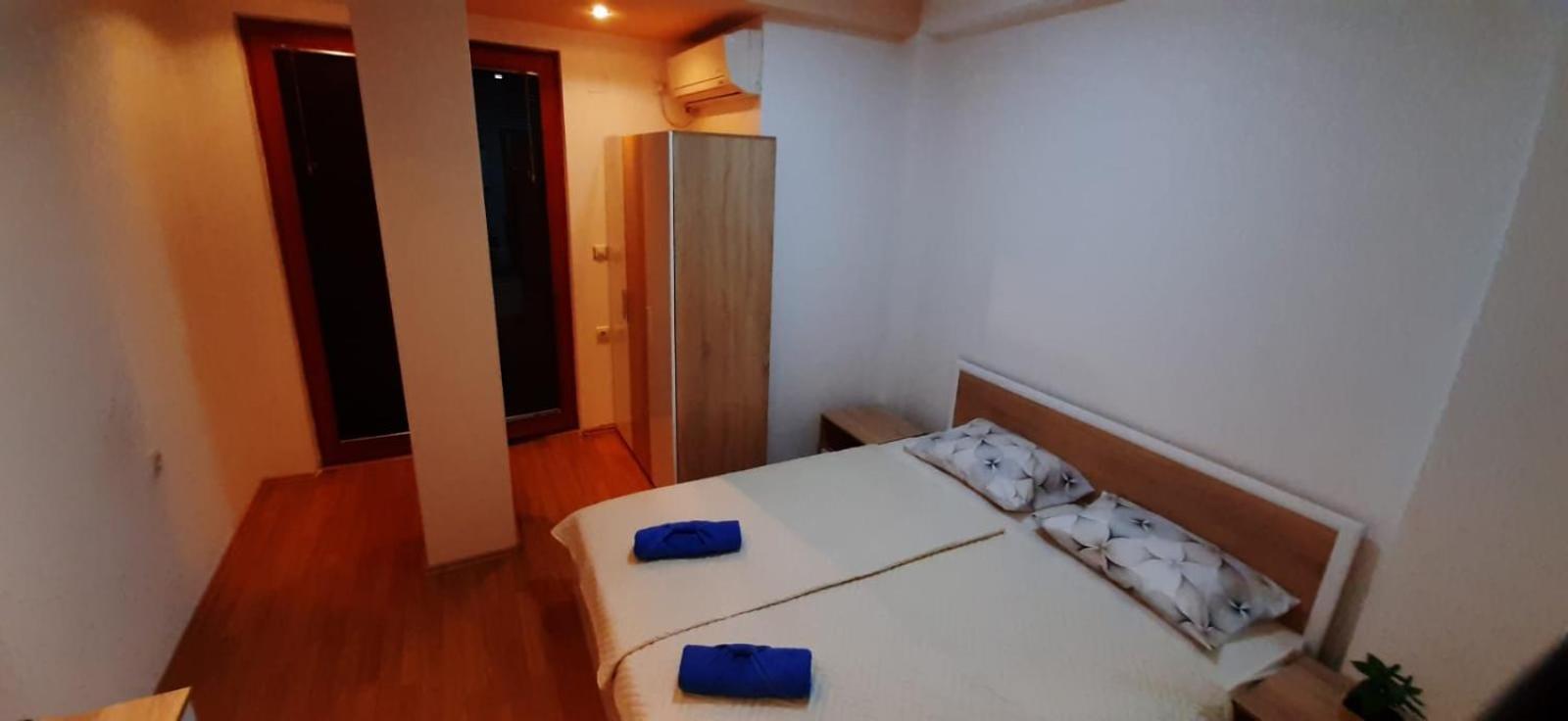 Apartment Riki 3 Near Bus Station Ochrid Pokoj fotografie