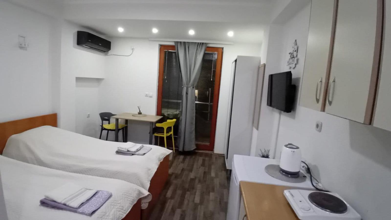 Apartment Riki 3 Near Bus Station Ochrid Pokoj fotografie